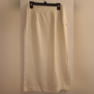 Liz Claiborne Vtg‎ Crm Pencil Skirt 12 Made in Ireland Professional Quiet Luxury